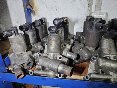 Opel 1.2 1.4 çıkma EGR valfi
