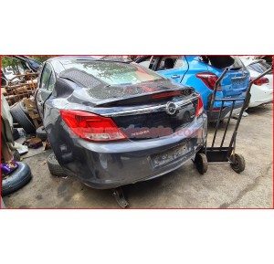 Opel Insignia Çıkma Bagaj Kapağı Opel Insignia Çıkma Bagaj Kapağı
